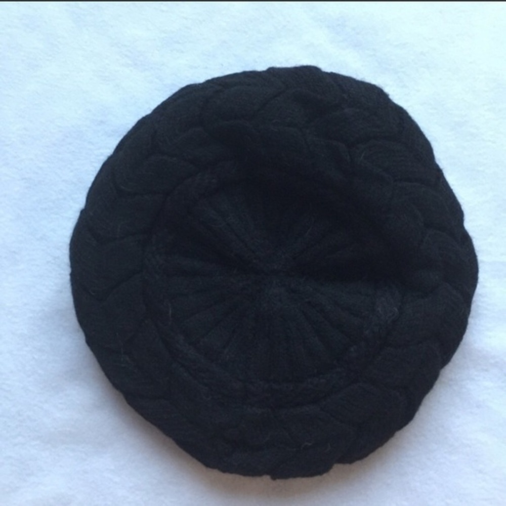 2 for $40 Black Beret knitted Rabbit fur Beanie - Picture 5 of 6